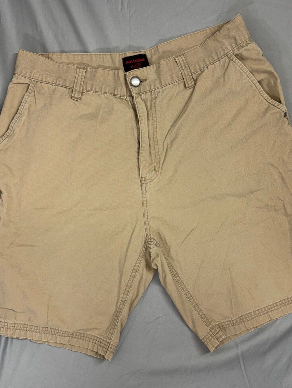 Foot Locker Vintage Y2K Men's Khaki Cotton Baggy Cargo Utility Shorts Size 34